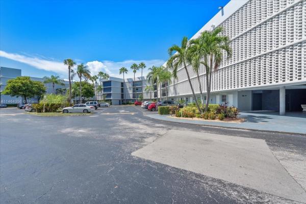 Azure Lake, 875 NE 195th St #211, Ives Estates, Florida 33179, image 1
