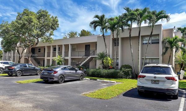 Alpine Woods, 8530 Old Country Mnr #126, Davie, Florida 33328, image 1