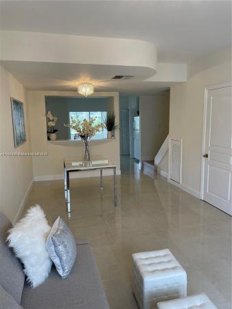 Coconuts, 16747 Hemingway Dr #16747, Weston, Florida 33326, image 1