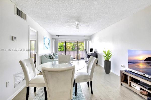 Holiday Park, 5771 Washington St #H23, Hollywood, Florida 33023, image 1