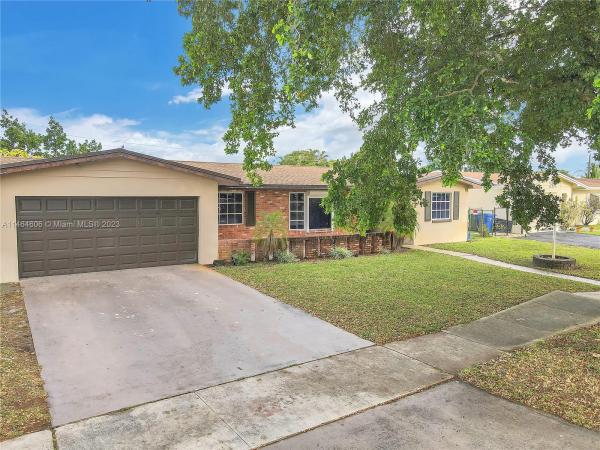 Boulevard Heights, 1117 N 76th Ter, Hollywood, Florida 33024, image 2