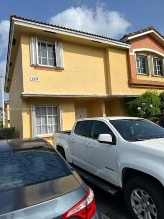 Les Jardins, 8250 NW 10th St #1, Fountainebleau, Florida 33126, image 1
