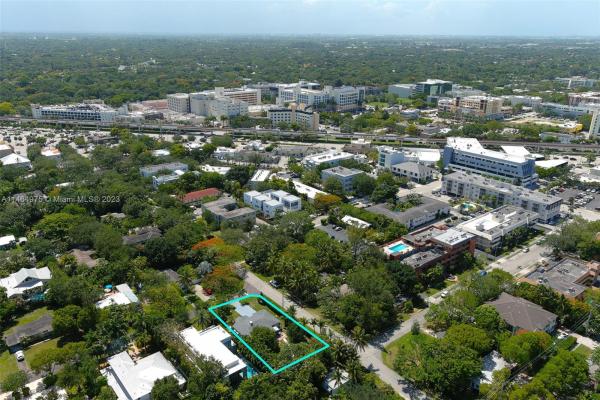 Pinecrest Villas, 7601 SW 59th Ct, South Miami, Florida 33143, image 1