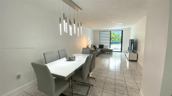 Bleau Grotto, 9440 SE Fontainebleau Blvd #217, Fountainebleau, Florida 33172, image 1