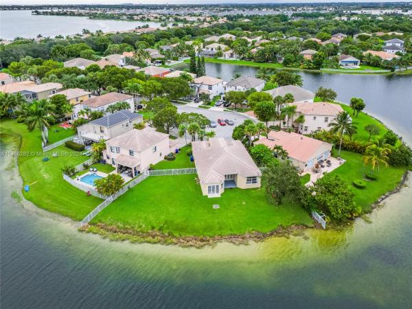 Riviera Isles, 17028 SW 52nd Ct, Miramar, Florida 33027, image 2