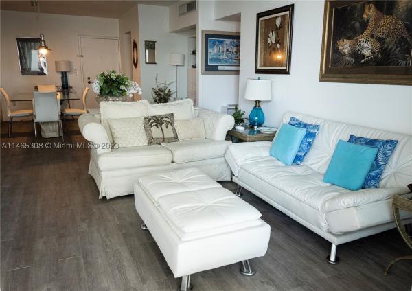 South Bay Club, 800 West Ave #904, Miami Beach, Florida 33139, image 1