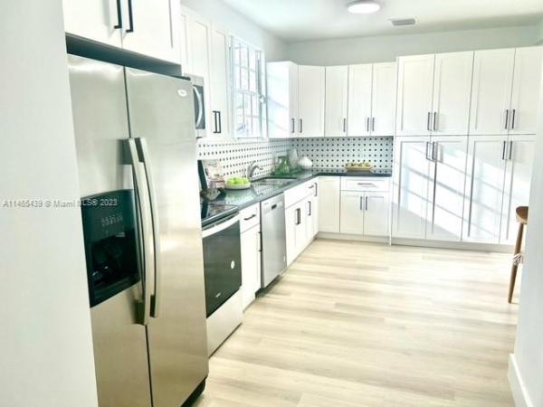 Grapeland Heights, 3430 NW 15th St, Miami, Florida 33125, image 1