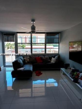 Winston Towers 100, 250 174th St #302, Sunny Isles Beach, Florida 33160, image 1