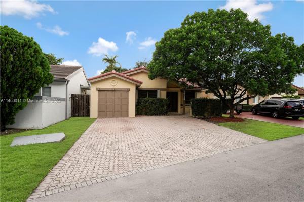 Live Oak At The Hammocks, 10052 SW 147th Pl, The Hammocks, Florida 33196, image 1