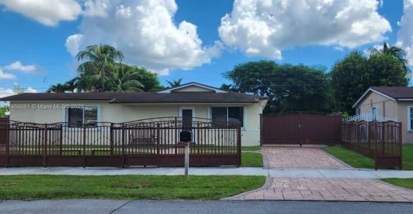 Westwood Estates, 5715 SW 108th Pl, Sunset, Florida 33173, image 1