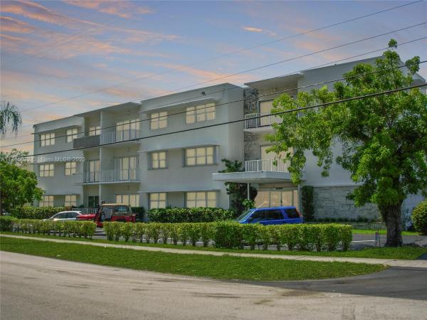 Brynwood, 1330 NE 105th St #203, Miami Shores, Florida 33138, image 1