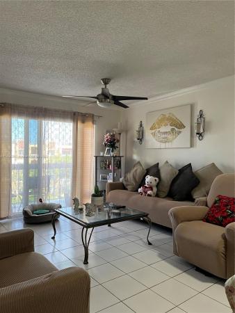Village Of Kings Creek, 7815 Camino Real #401, Glenvar Heights, Florida 33143, image 1