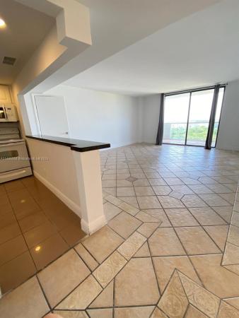 Sailboat Cay, 13499 Biscayne Blvd #1505, North Miami, Florida 33181, image 1