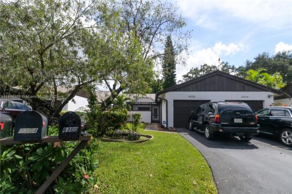 Wedgewood, 6308 E Pinehurst Cir E #C34, Tamarac, Florida 33321, image 1