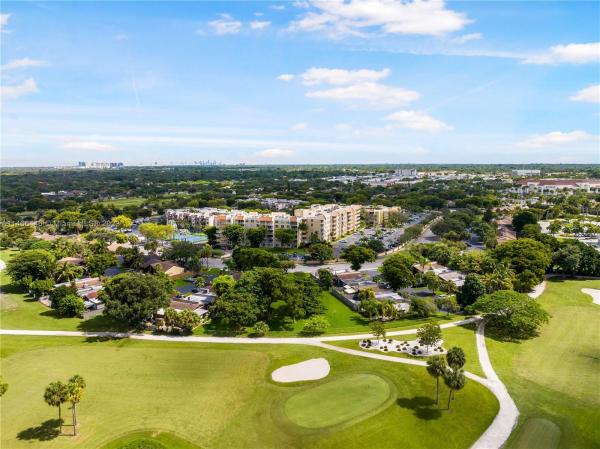Village At The Falls, 13120 SW 92nd Ave #B-PH5, Kendall, Florida 33176, image 1