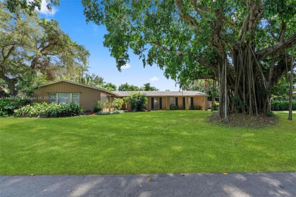 Old Cutler South, 7532 SW 166th Ter, Palmetto Bay, Florida 33157, image 1