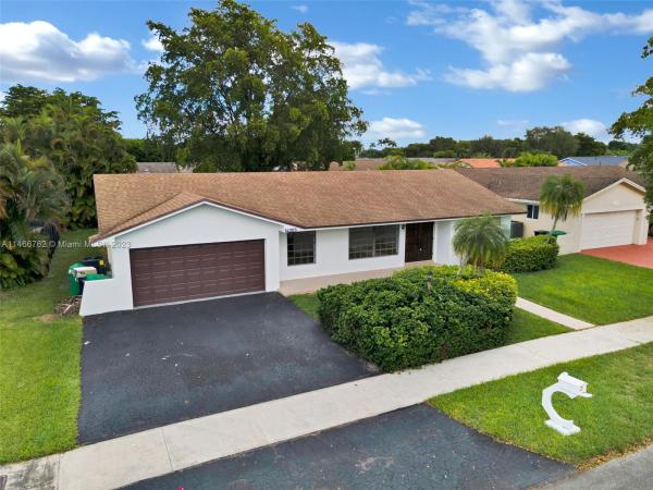 Caravel Country, 14005 SW 107th Ter, The Hammocks, Florida 33186, image 1