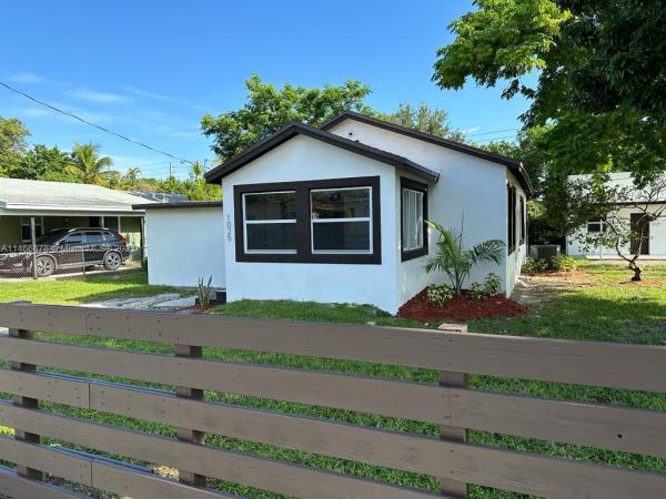 Bowling Green, 1025 NW 55th St, Miami, Florida 33127, image 1