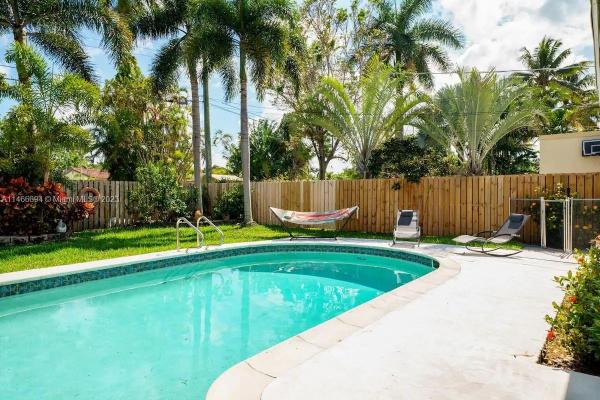 Carrigan Villa, 1414 Garfield St, Hollywood, Florida 33020, image 1