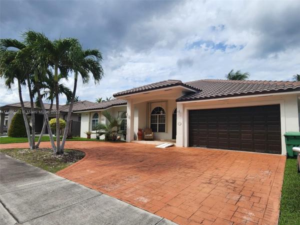 14271 SW 30th St, Unincorporated Dade County, Florida 33175, image 2