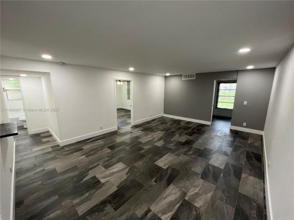 Palm Springs 1, 1020 NW 80th Ave #201, Margate, Florida 33063, image 1