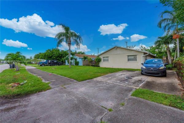 Kenwood, 4906 Weymouth St, Lake Worth Beach, Florida 33463, image 1