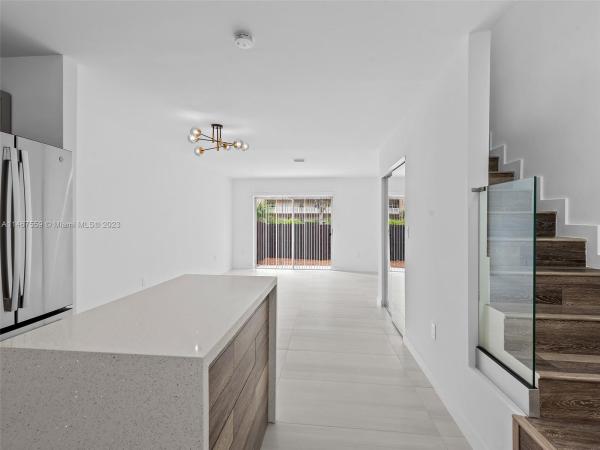 Townhouse East, 450 SE 7th St #233, Dania Beach, Florida 33004, image 1