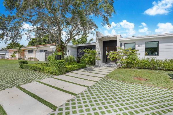 Sunswept Isle, 2511 NE 209th Ter, Ojus, Florida 33180, image 1