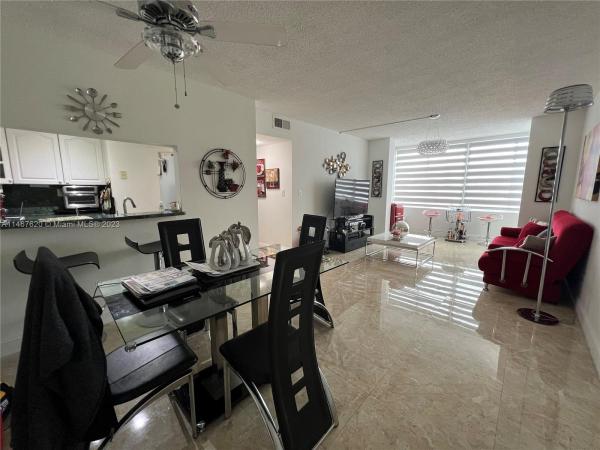 Florida 2001, 11715 SW 18th St #209, Tamiami, Florida 33175, image 1