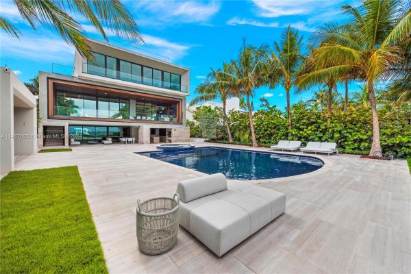 Golden Beach, 263 Ocean Blvd, Golden Beach, Florida 33160, image 1