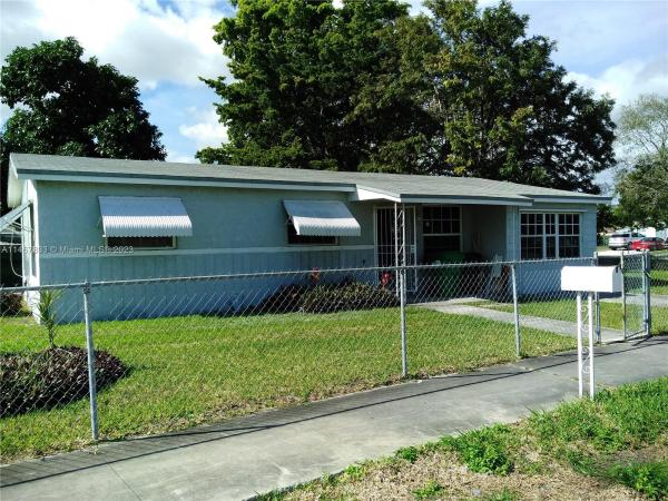 Lincoln Estates, 22300 SW 108th Ave, Goulds, Florida 33170, image 1