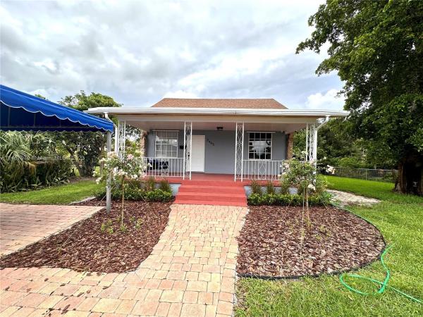 Hollywood Little Ranches, 2465 Taylor St, Hollywood, Florida 33020, image 2
