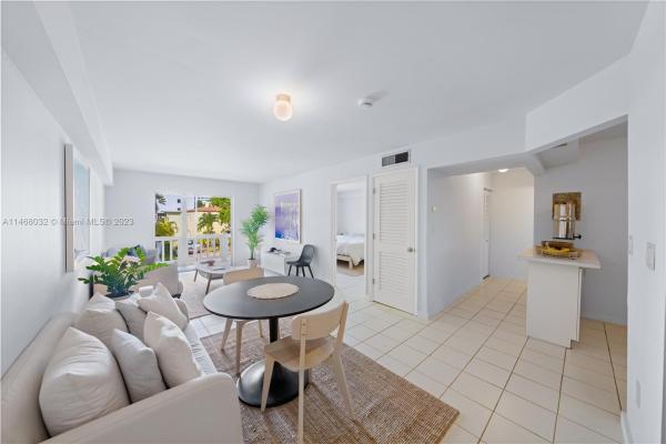 Lenox Plaza, 1033 Lenox Ave #201, Miami Beach, Florida 33139, image 1