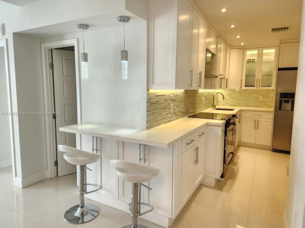 Port Royale, 6969 Collins Ave #1412, Miami Beach, Florida 33141, image 1