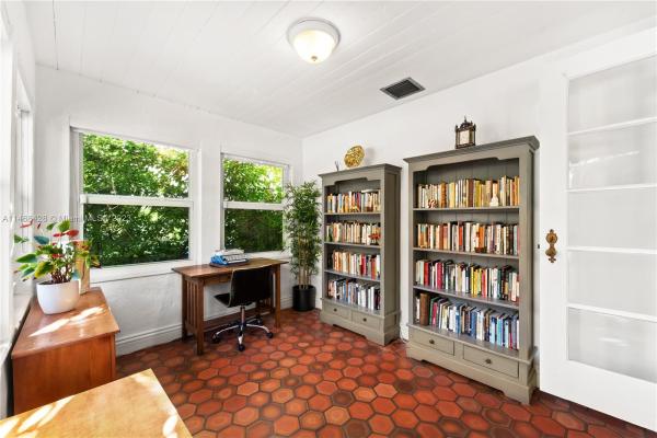 Belle Meade, 736 NE 74th St, Miami, Florida 33138, image 3