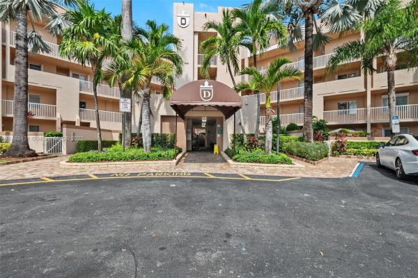 Granville, 7695 Granville Dr #412, Tamarac, Florida 33321, image 1