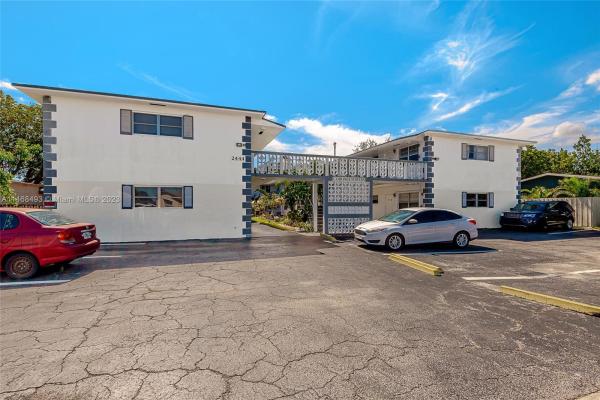Coronet Towers, 2444 Polk St #205, Hollywood, Florida 33020, image 1