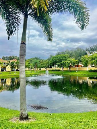 Sorrento Lakes At Sunrise Point, 3962 NW 90th Ave #3962, Sunrise, Florida 33351, image 1