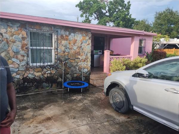 Gunton Heights, 1437 NW 116th Ter, Pinewood, Florida 33167, image 1