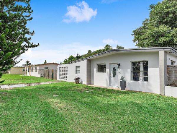 East Dixie Park, 10971 SW 224th St, Goulds, Florida 33170, image 1