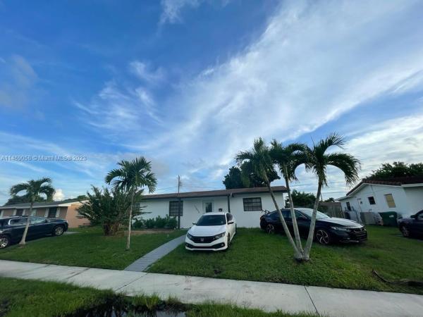 South Miami Heights Residential, 11832 SW 207th St, South Miami Heights, Florida 33177, image 2