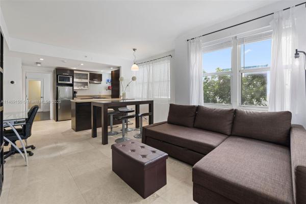 Ohio, 1550 Drexel Ave #102, Miami Beach, Florida 33139, image 1