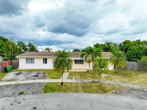 Avocado Villas, 1791 SW 3rd St, Homestead, Florida 33030, image 1