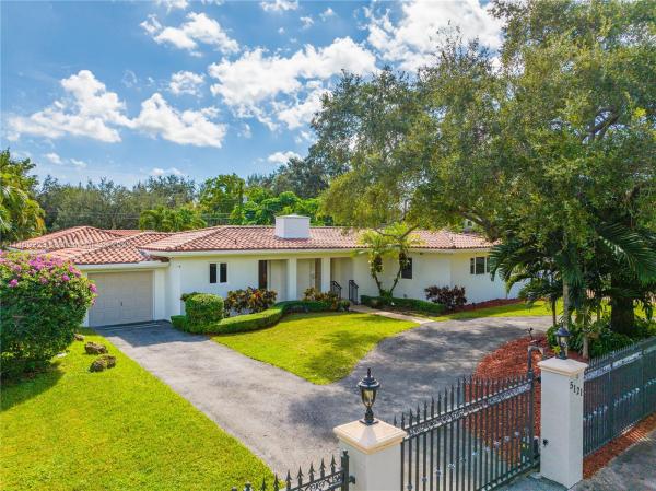 Riviera, 5121 Granada Blvd, Coral Gables, Florida 33146, image 1