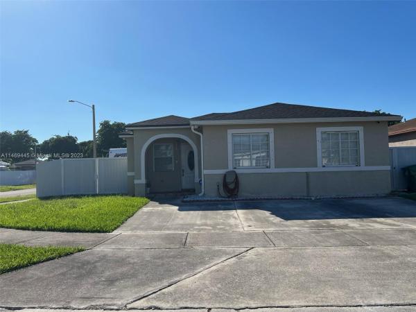 Moody Drive Estates, 27052 SW 134th Ct, Princeton, Florida 33032, image 1
