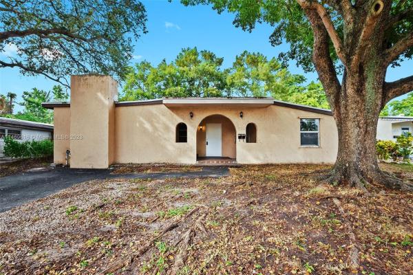 Collier Estates, 721 NE 61st St, Oakland Park, Florida 33334, image 1