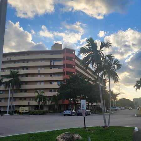 Daisy Gardens, 1750 NE 191st St #623-E, Ojus, Florida 33179, image 1