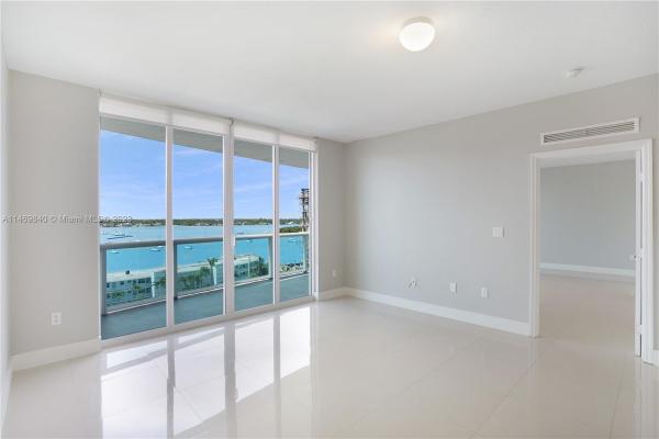360, 7900 Harbor Island Dr #920, North Bay Village, Florida 33141, image 1