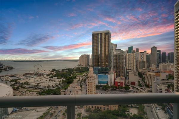 MarinaBlue, 888 Biscayne Blvd #2901, Miami, Florida 33132, image 1
