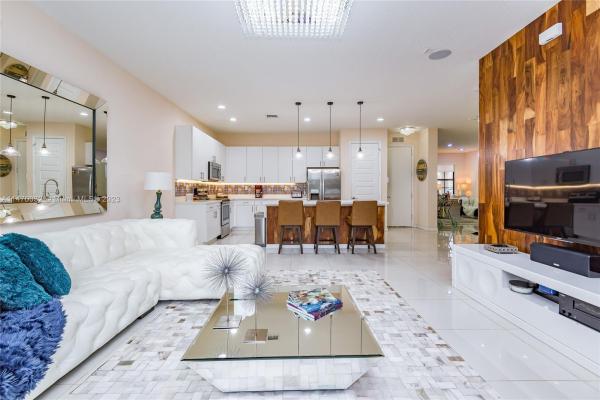 Champion Lakes, 612 NE 191st St, Ives Estates, Florida 33179, image 1